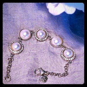 Pearl and rhinestone bracelet